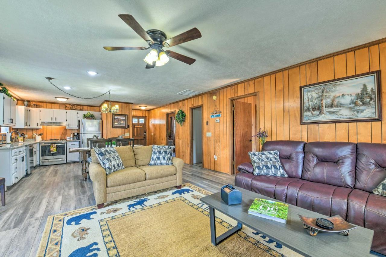 Cozy Maggie Valley Cabin, 1 Mi To Tube World! Vila Exterior foto